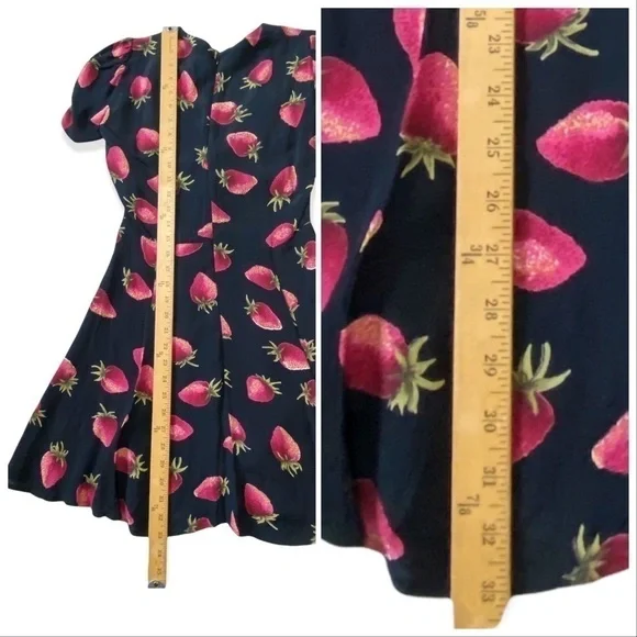 Reformation Koa mini dress, strawberry, size 2P - Picture 13 of 15